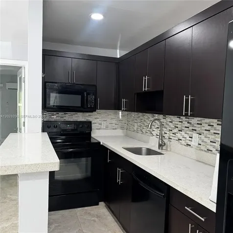1860 Venice Park Drive North Miami FL 33181