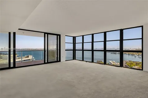9 Island Avenue Miami Beach FL 33139