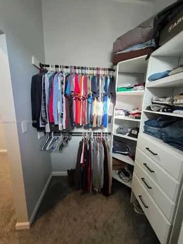 6165 136 Avenue N Clearwater FL 33760