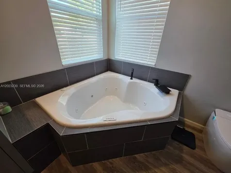 6165 136 Avenue N Clearwater FL 33760