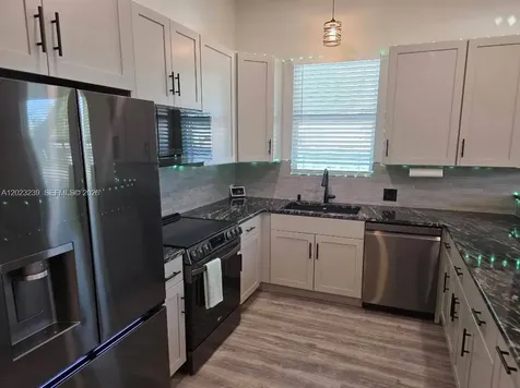 6165 136 Avenue N Clearwater FL 33760