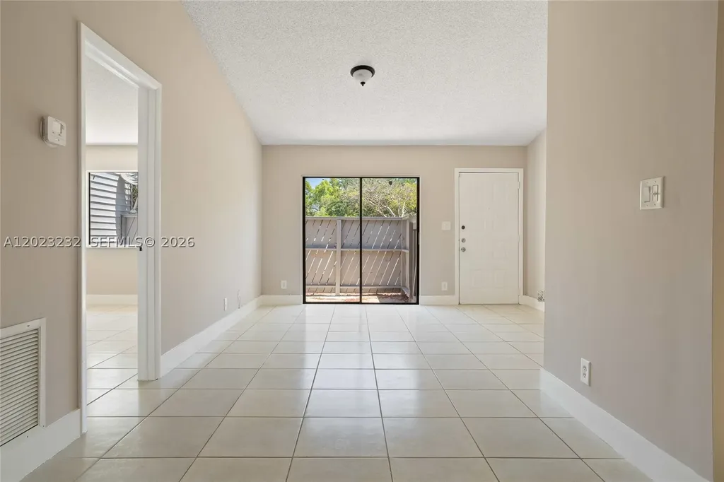 3633 NW 99th Terrace Sunrise FL 33351