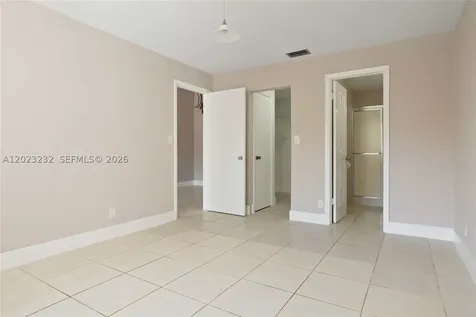 3633 NW 99th Terrace Sunrise FL 33351