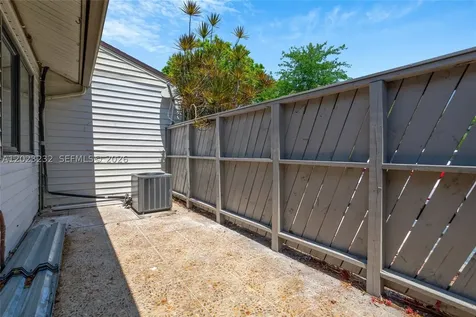3633 NW 99th Terrace Sunrise FL 33351