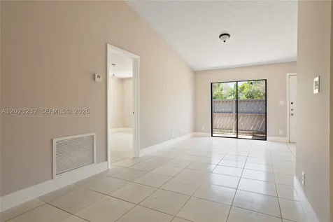 3633 NW 99th Terrace Sunrise FL 33351