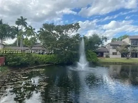 9934 Nob Hill Place Sunrise FL 33351