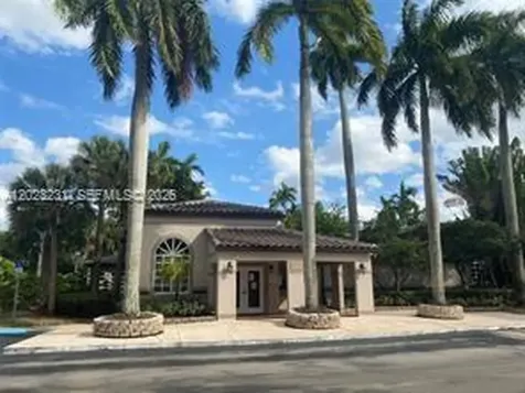 9934 Nob Hill Place Sunrise FL 33351