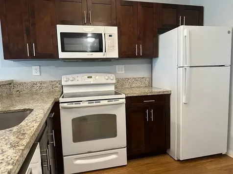 9934 Nob Hill Place Sunrise FL 33351