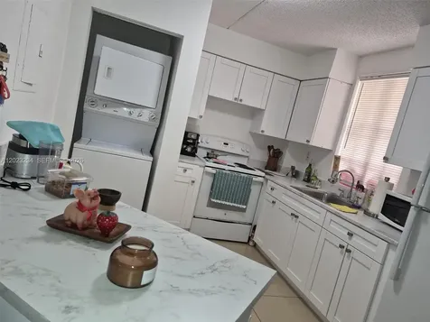 6195 NW 186th Street Hialeah FL 33015