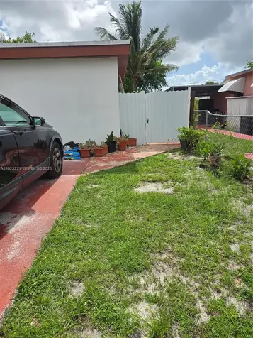 12535 W Randall Park Miami FL 33167