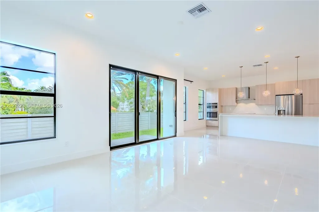 1427 SW 23rd Street Fort Lauderdale FL 33315