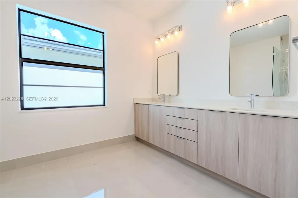 1427 SW 23rd Street Fort Lauderdale FL 33315