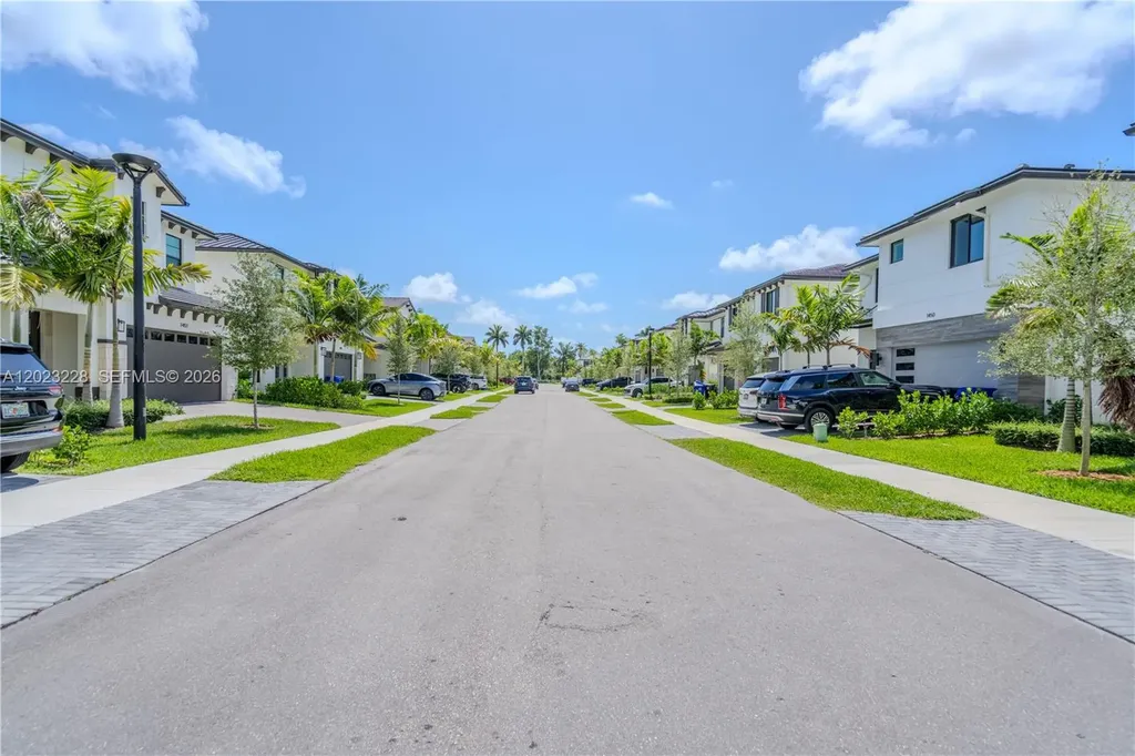 1427 SW 23rd Street Fort Lauderdale FL 33315