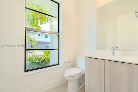 1427 SW 23rd Street Fort Lauderdale FL 33315