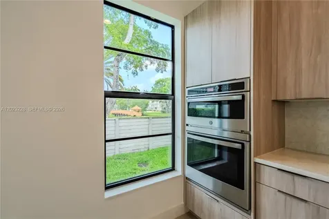 1427 SW 23rd Street Fort Lauderdale FL 33315