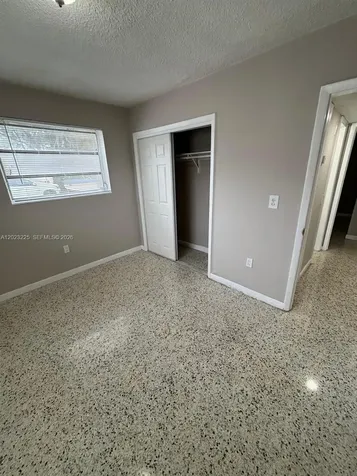 1047 SW 7th Street Miami FL 33130
