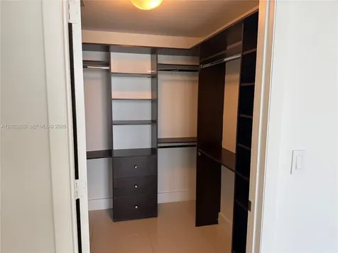 465 Brickell Avenue Miami FL 33131