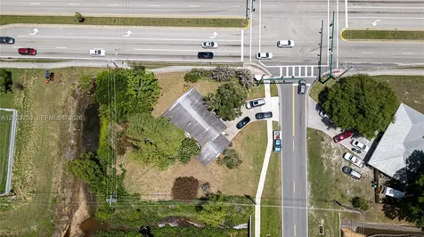 982 SW Airoso Boulevard Port St. Lucie FL 34983