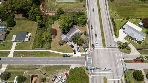 982 SW Airoso Boulevard Port St. Lucie FL 34983