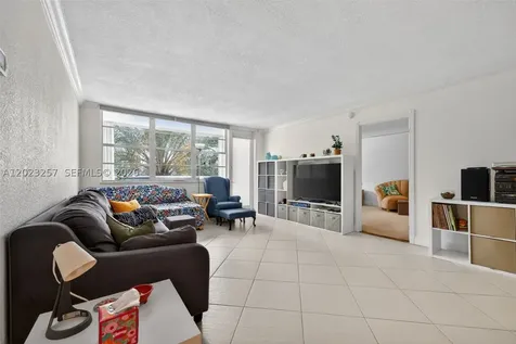6770 Indian Creek Drive Miami Beach FL 33141