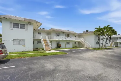 7680 SW 82nd Street Miami FL 33143