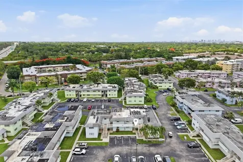 7680 SW 82nd Street Miami FL 33143