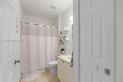 3220 NE 11th Drive Homestead FL 33033