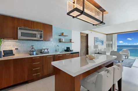 6801 Collins Avenue Miami Beach FL 33141