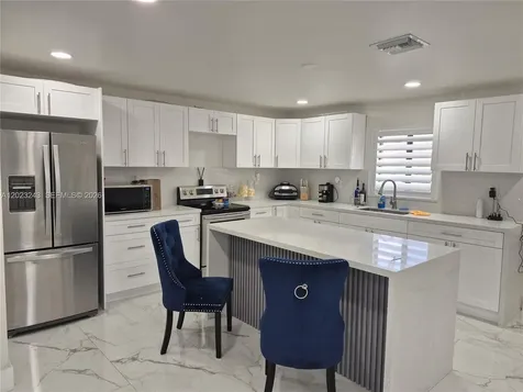 553 SW 6th Court Florida City FL 33034