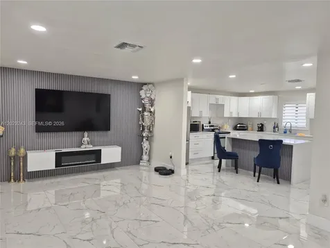 553 SW 6th Court Florida City FL 33034