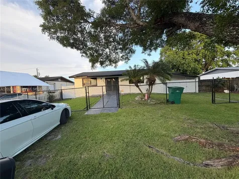 553 SW 6th Court Florida City FL 33034