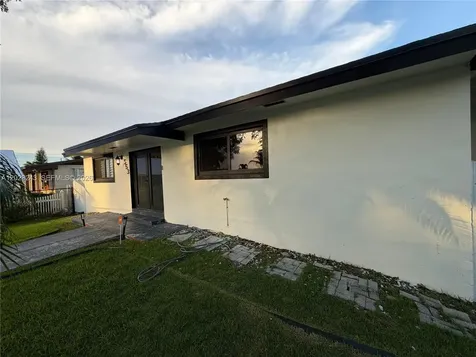553 SW 6th Court Florida City FL 33034