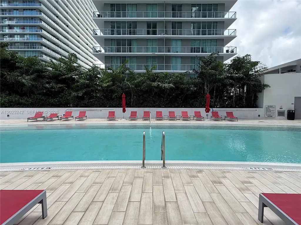 1100 S Miami Avenue Miami FL 33130