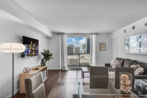1200 Brickell Bay Drive Miami FL 33131