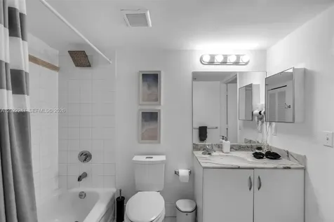 1200 Brickell Bay Drive Miami FL 33131