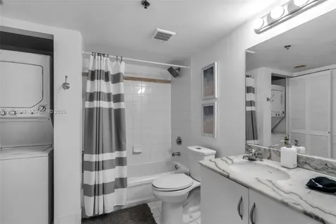 1200 Brickell Bay Drive Miami FL 33131