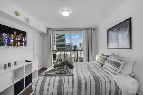 1200 Brickell Bay Drive Miami FL 33131