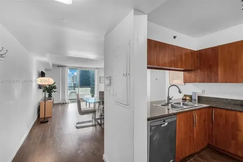 1200 Brickell Bay Drive Miami FL 33131