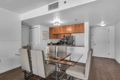1200 Brickell Bay Drive Miami FL 33131