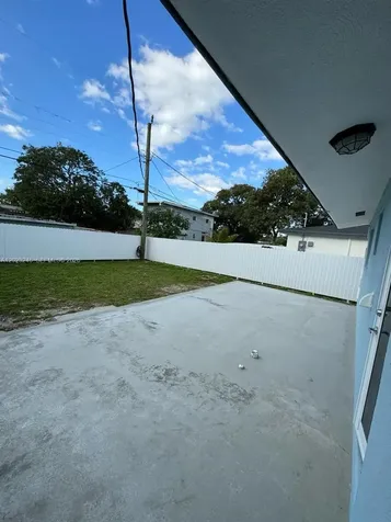 1222 NW 102nd Street Miami FL 33147