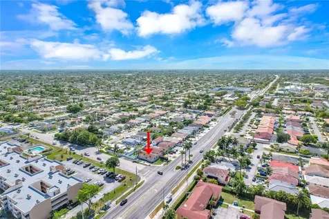 2400 SW 103rd Court Miami FL 33165