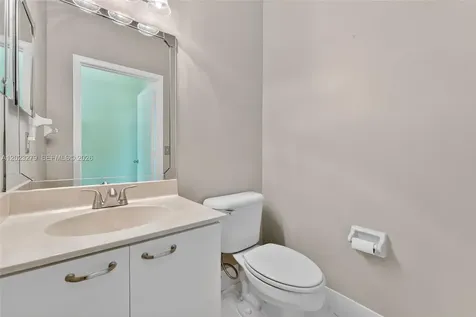 15657 NW 12th Manor Pembroke Pines FL 33028