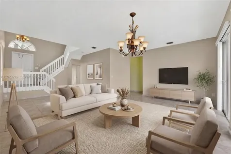 15657 NW 12th Manor Pembroke Pines FL 33028