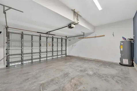 15657 NW 12th Manor Pembroke Pines FL 33028