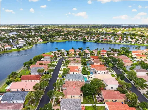 15657 NW 12th Manor Pembroke Pines FL 33028