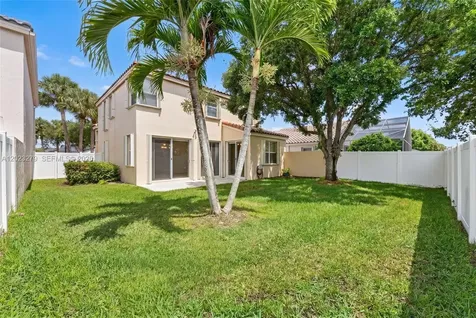 15657 NW 12th Manor Pembroke Pines FL 33028