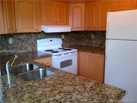 10231 W Fontainebleau Boulevard Miami FL 33172