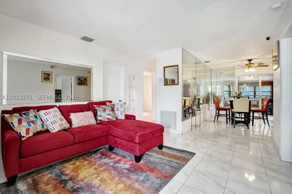 1020 NW 25th Avenue Fort Lauderdale FL 33311