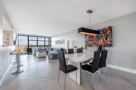 600 Parkview Drive Hallandale Beach FL 33009