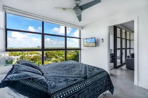 600 Parkview Drive Hallandale Beach FL 33009
